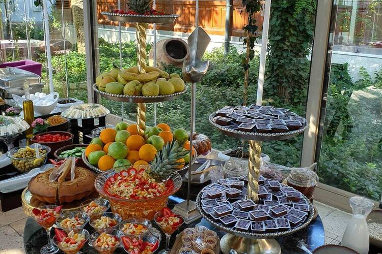 Villa Levante Cafe Restaurant Bornova Izmir Zomato